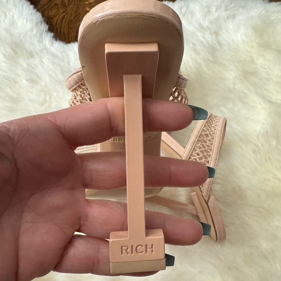 Jessica rich heels - Picture 2 of 5